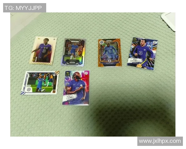 2025年最新足球球星卡款式曝光细节与设计创新解析