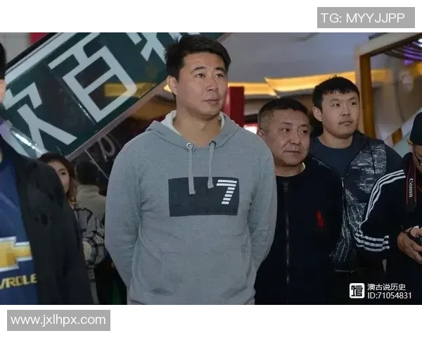 中国足球老一辈球星的辉煌历程与历史贡献回顾