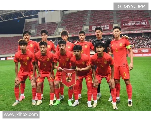 乌兹别克足球明星的成长之路与国际赛场上的荣耀追求