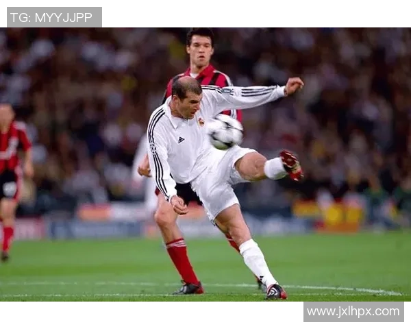 全球足球传奇球星排名前十名深度解析,谁才是史上最伟大的球员 全球足球传奇球星排名前十名深度解析,谁才是史上最伟大的球员