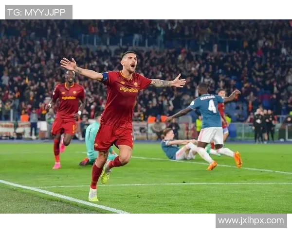 卡罗马迪巴拉亲笔签名足球卡拍卖引发热议 球迷争相收藏 卡罗马迪巴拉亲笔签名足球卡拍卖引发热议 球迷争相收藏