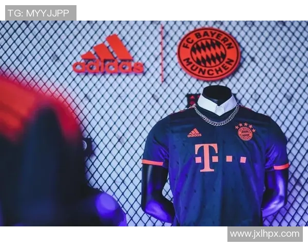 明星同款T恤球星风潮 探秘足球明星们的独特时尚穿搭