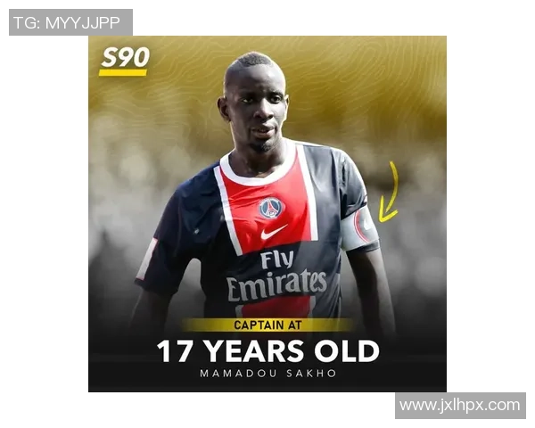 未来足坛巨星崛起之路 揭秘新一代球员如何打破纪录走向巅峰