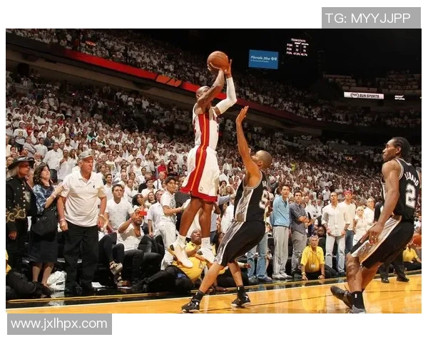 篮球场上传奇归来 8号球衣背后的篮球巨星和他不为人知的故事